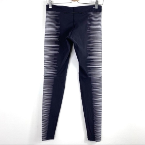 NIKE Flash Reflective 7/8 lengths Running Leggings Tights Black with Silver Sz S - Picture 4 of 10